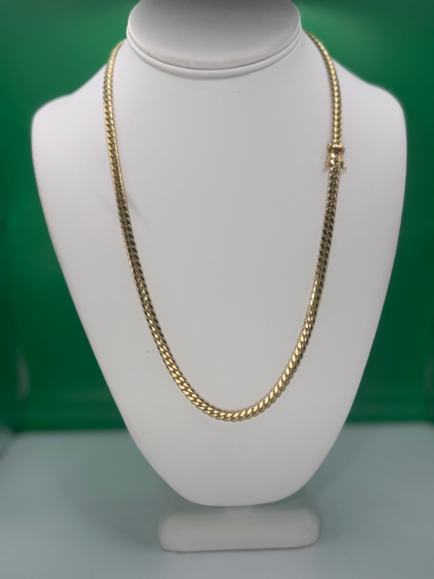 Cadena Cubana Miami 10K – 5mm / 22" (Oro Sólido)