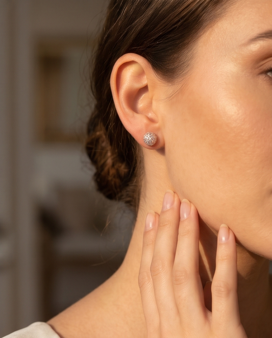 Aretes Bola Pavé - Oro Rosado 14K con Diamantes Naturales